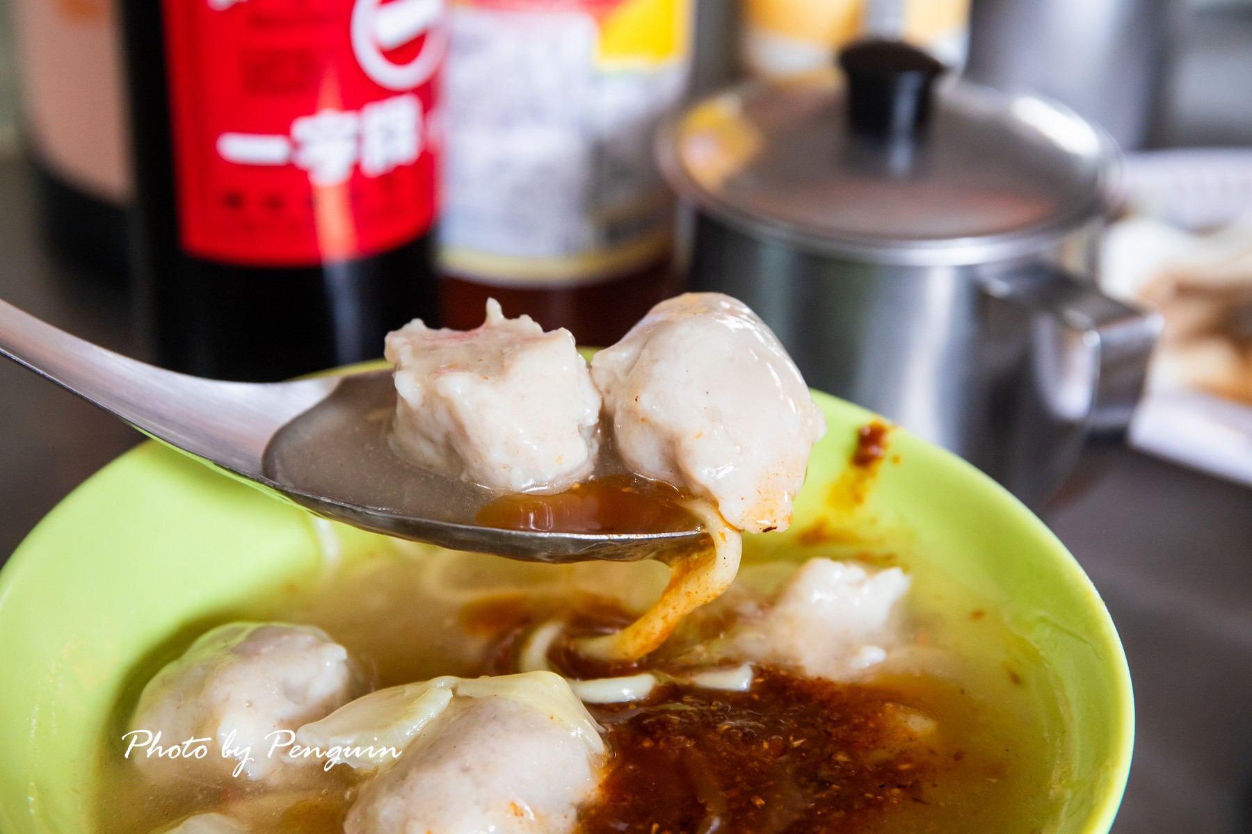 台南．中西區．豪味道古早味旗魚羹．道地的美味小吃只要銅板價就能夠享受到。