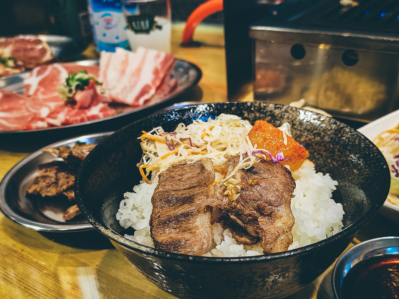 台南．北區．一人吃燒肉也很可以的燒肉專賣餐廳．燒肉難民營